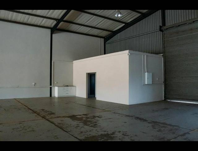 INDUSTRIAL PROPERTY TO RENT IN CAMPSDRIFT